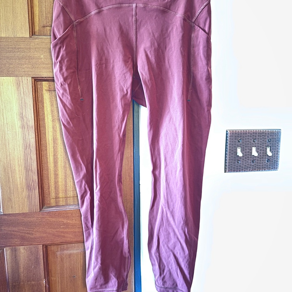 Lululemon Athletic Leggings - 8